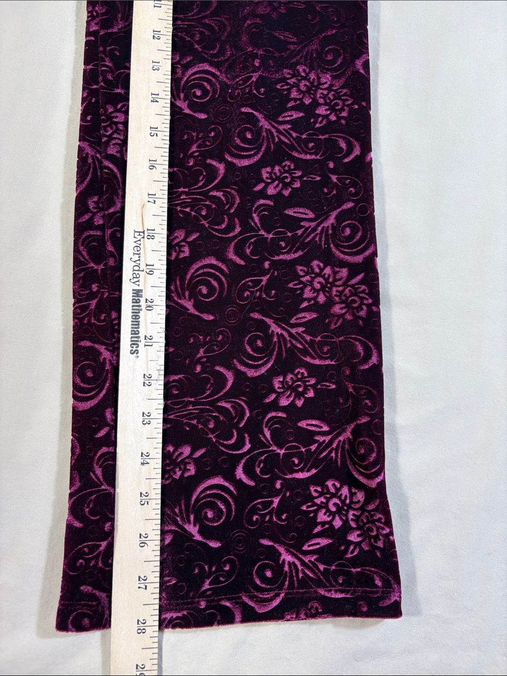 Marc New York Andrew Marc Burgundy Velvet Burnout Floral Wide Leg Pants XS NWT - Picture 8 of 11